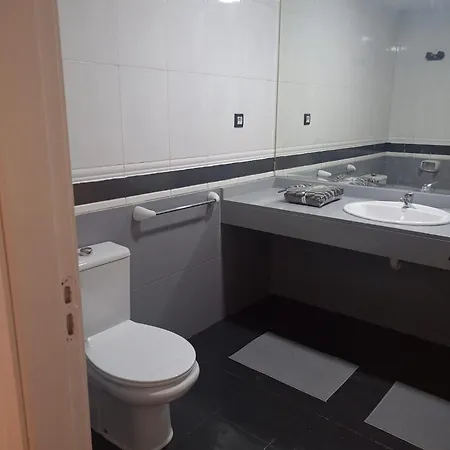 Apartament Black And White